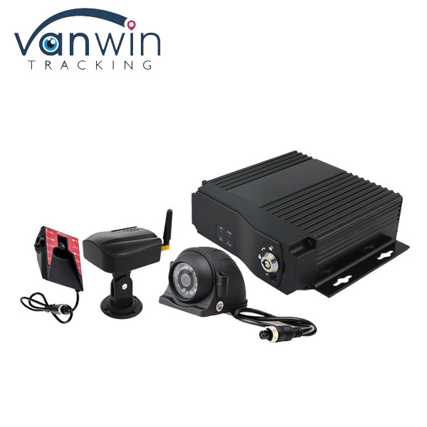 8ch 4G GPS MDVR ADAS DSM Camera With GPS Mobile Dvr Vehicles CCTV AI MDVR Car Black Box